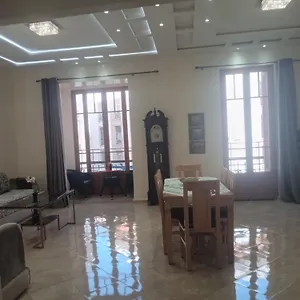 Neoclassique Centre-ville Appartement
